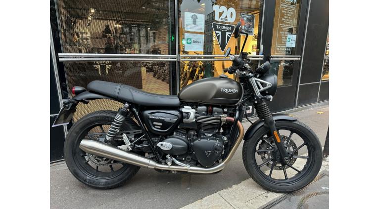 TRIUMPH SPEED TWIN 900